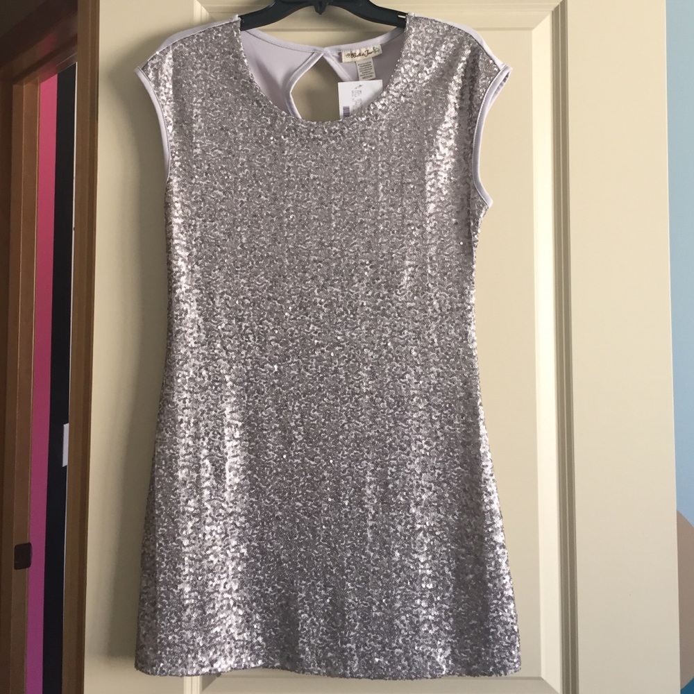 Nwt Nordstrom sequin front dress